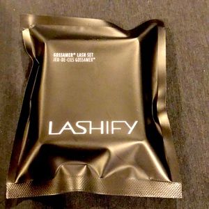 Volume lashify gossamer